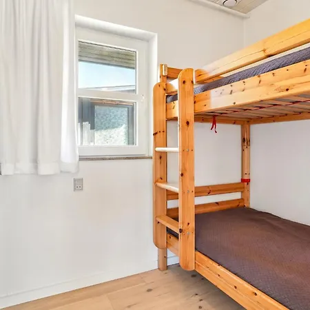 Feriehus Awesome In With Wifi Nørre Nebel